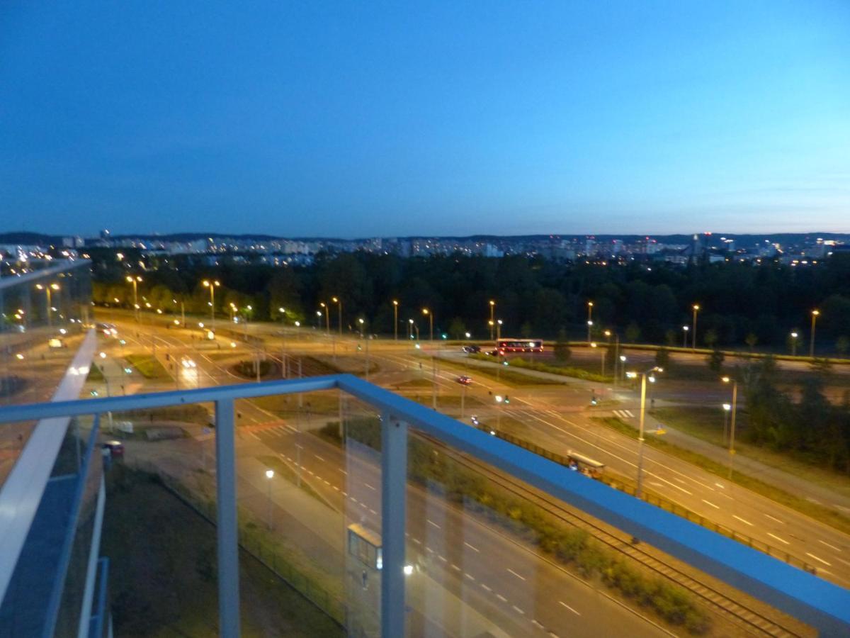 Ferienwohnung Apartament Storczyk Baltica Towers Danzig Exterior foto